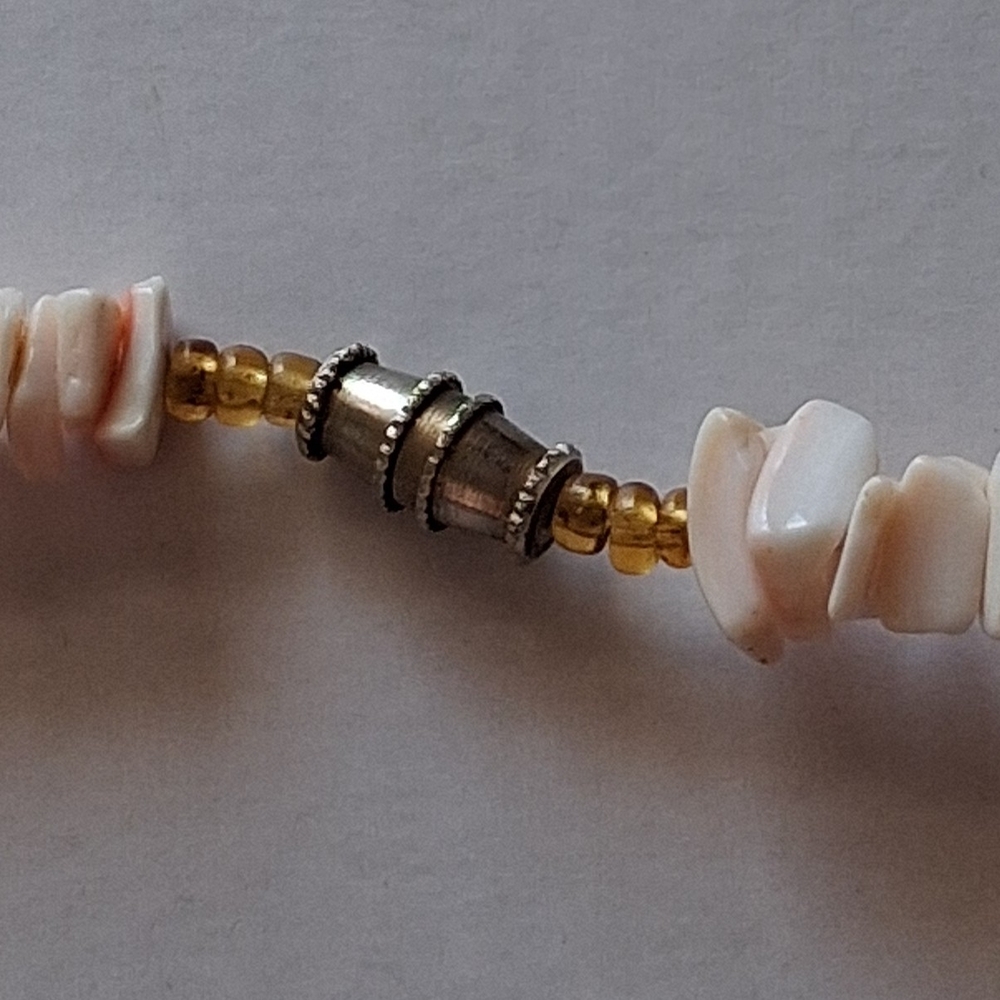 Pink Puka Shell Necklace - Picture 4 of 6